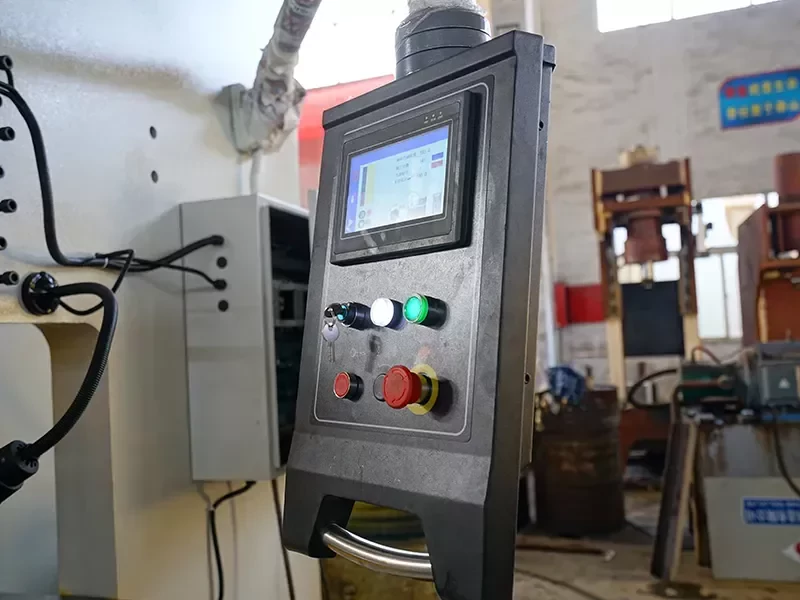 13-PLC-Press-Control