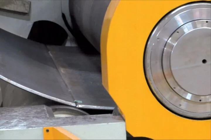 Hydrauliczna-walcarka-4-rolkowa-do-blach-UZMA-UHMS-4-20200-2050-mm-8-10-mm-Kod-producenta-UHMS-4-20200